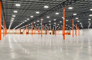 Hormigón pulido en Alicante brillante en nave industrial con tránsito pesado